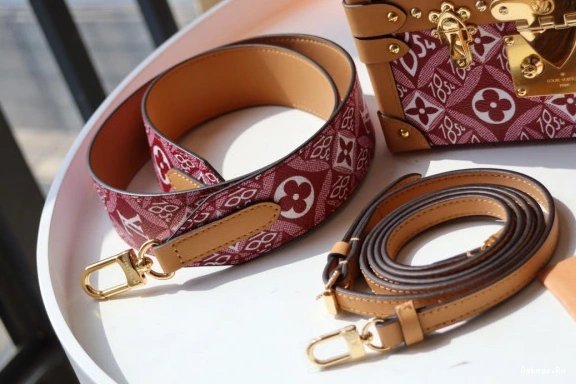 LOUIS VUITTON PETITE 1854 SINCE MALLE 0301